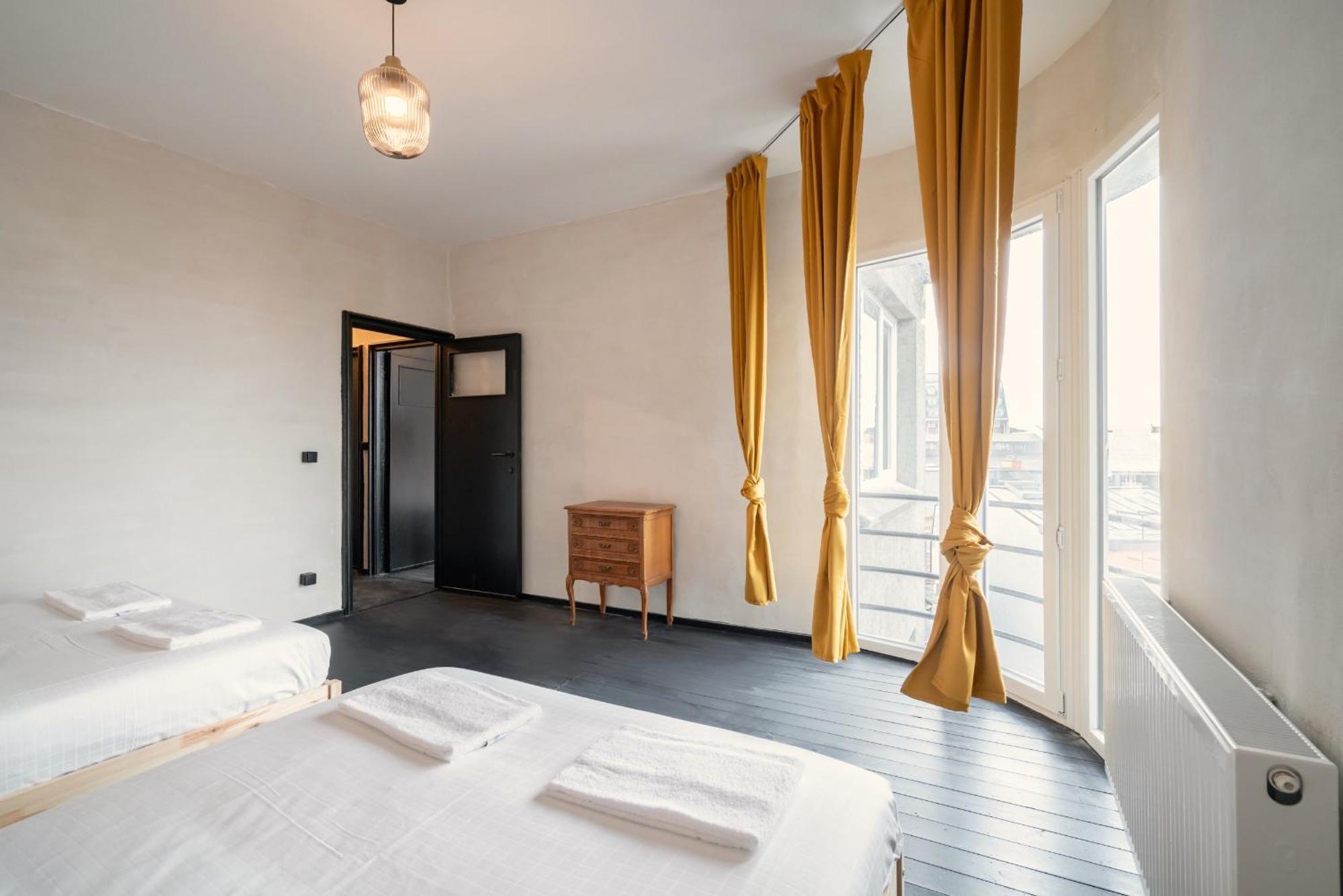 Charming And Spacious Apartments In The Heart Of Amberes Exterior foto